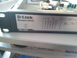 Два управляемых коммутатора D-LINK DES-3028 D-LINK DES-3526 - не работают, один после залива